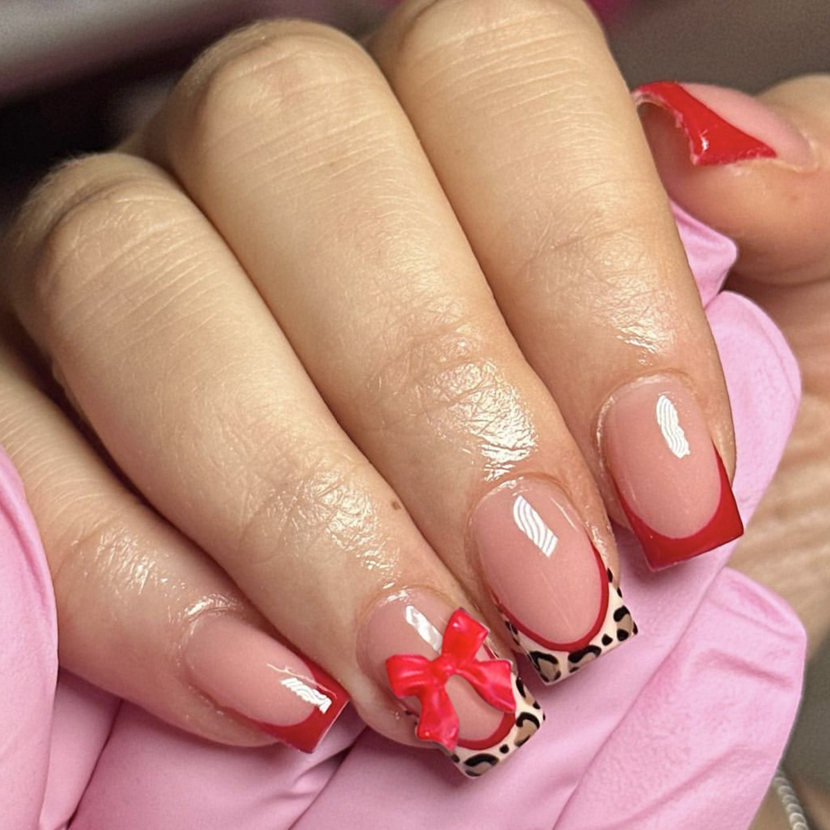 3D Printing Simulator - 24pcs Red French Style Fake Nails