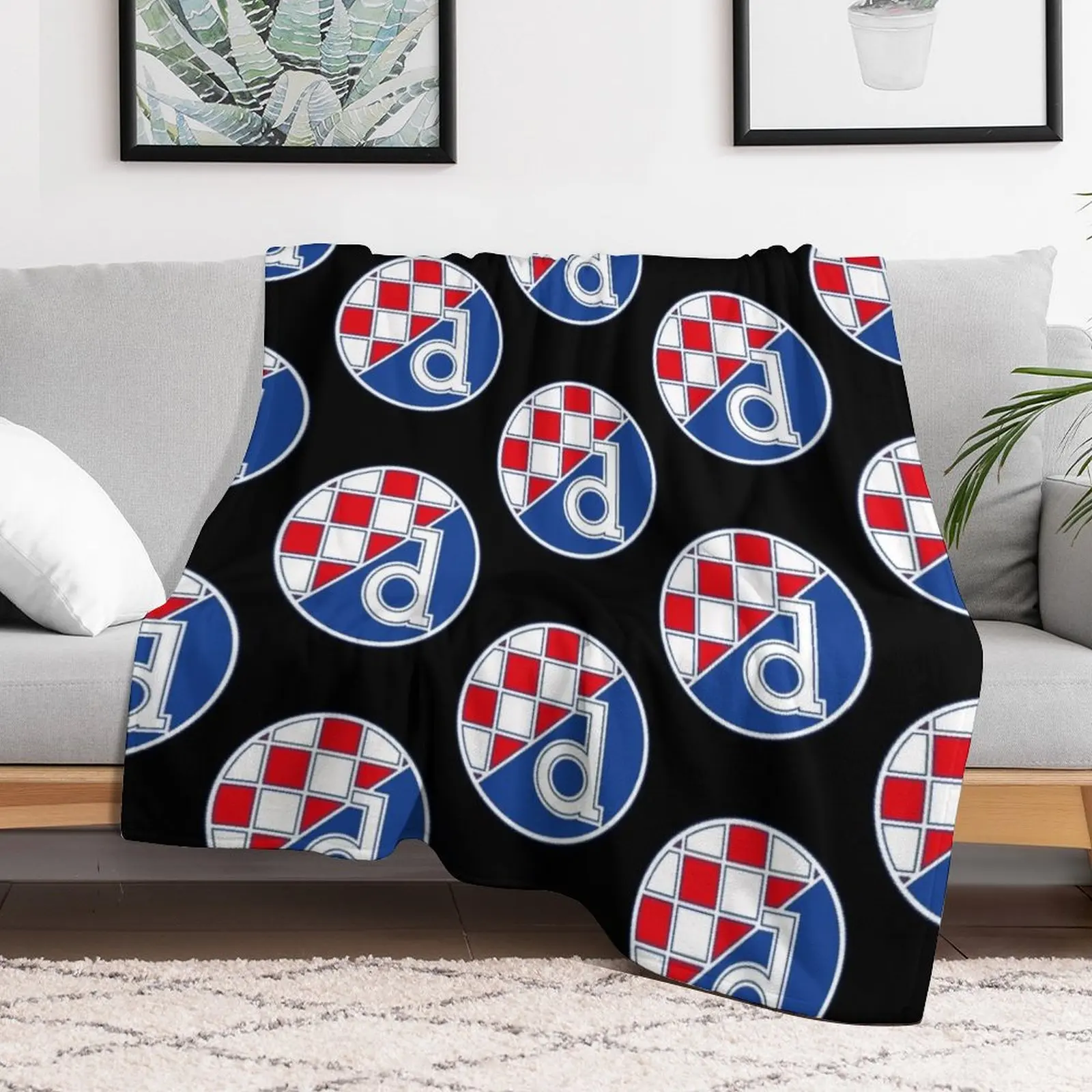 Dinamo Zagreb Throw Blanket Ye - 3D Printing Zagreb 评论和价格
